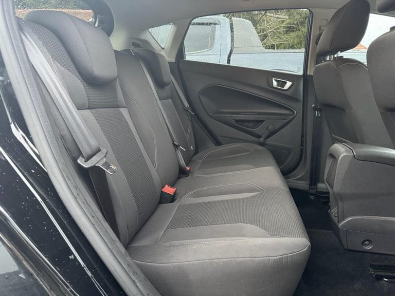 2017 Ford Fiesta 1.0T EcoBoost Titanium Hatchback 5dr Petrol Powershift Euro 6 (100 ps) Hatchback...