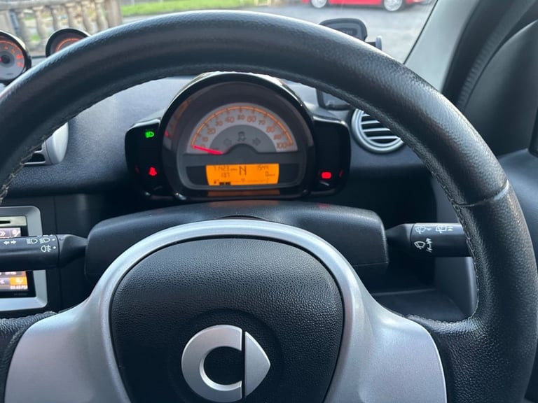 2014 smart fortwo 1.0 Grandstyle Coupe 2dr Petrol SoftTouch Euro 5 (84 bhp) Coupe Petrol Automatic