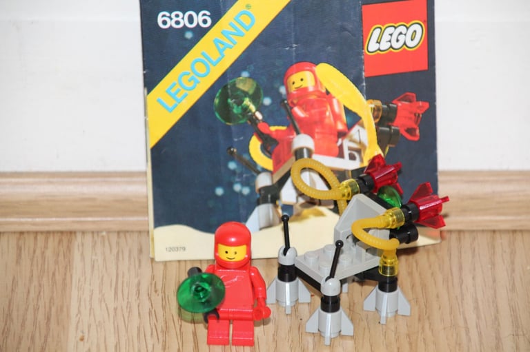 3 Lego Space/Iceplanet sets: 6801 Moon Buggy * 6806 Surface Hopper * 6814 Ice Tunnelator