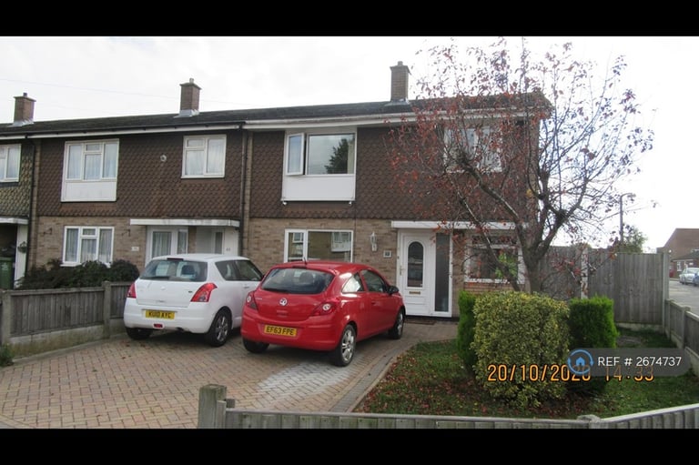 3 bedroom house in Bourne Avenue, Basildon, SS15 (3 bed) (#2674737)
