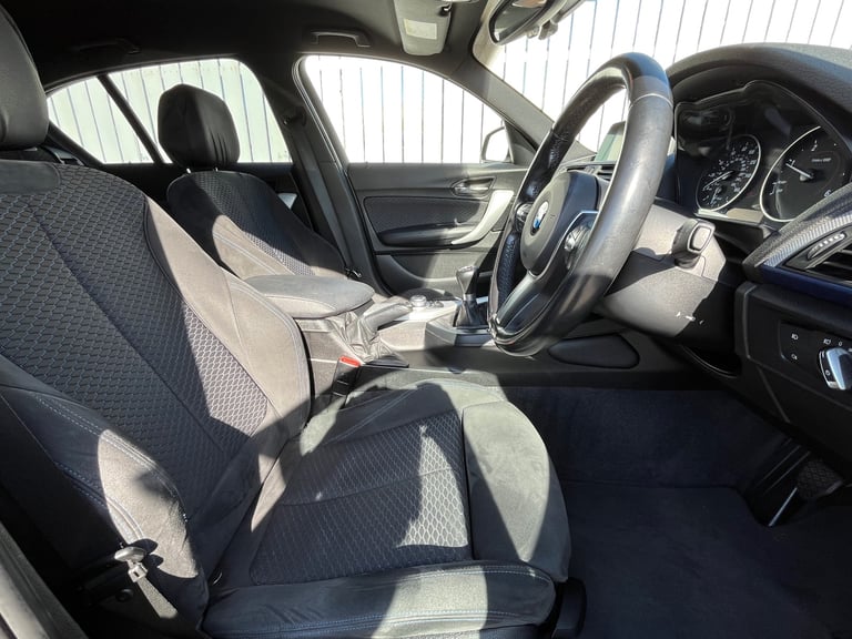 BMW, 1 SERIES, Hatchback, 2014, Manual, 1995 (cc), 5 doors