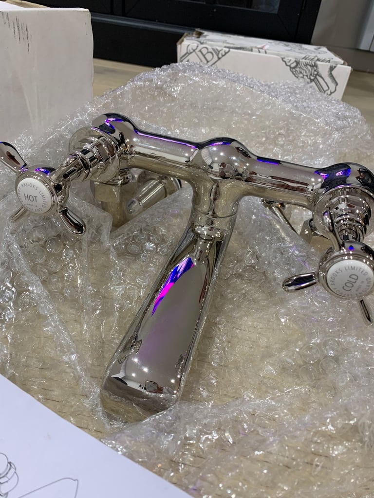 Lefroy Brooks LB1151 wall mounted bath filler mixer