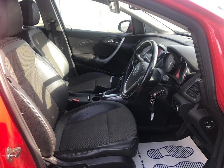 2011 Vauxhall Astra 1.6i 16V SE 5dr Auto ESTATE Petrol Automatic