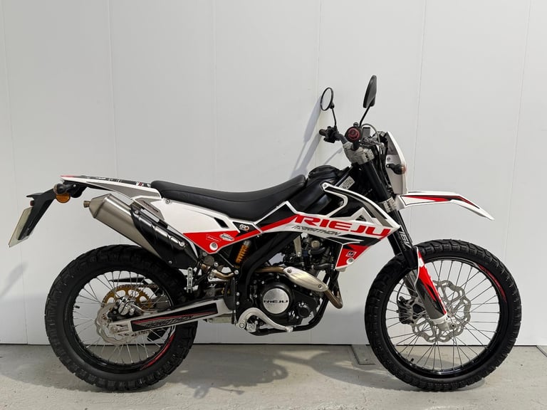 Rieju MRT Marathon Pro 125 2023 Only 3563miles Nationwide Delivery Available 