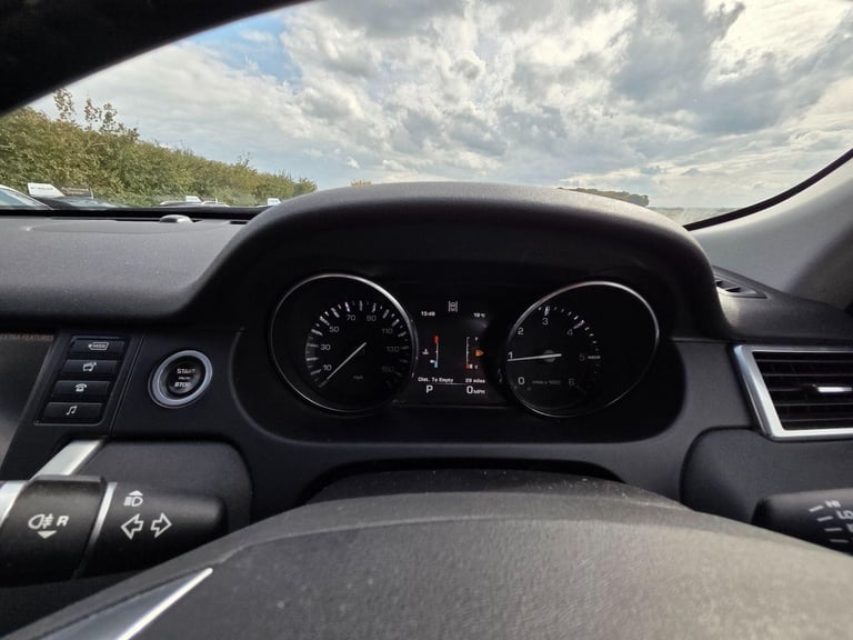 2015 Land Rover Discovery Sport 2.0 TD4 SE Auto 4WD Euro 6 (s/s) 5dr Diesel