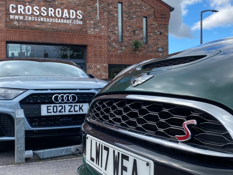 2017 MINI Hatch 2.0 Cooper S 3dr - Chili Pack &amp; Cruise Control &amp; Parking Sensors HATCHBAC...