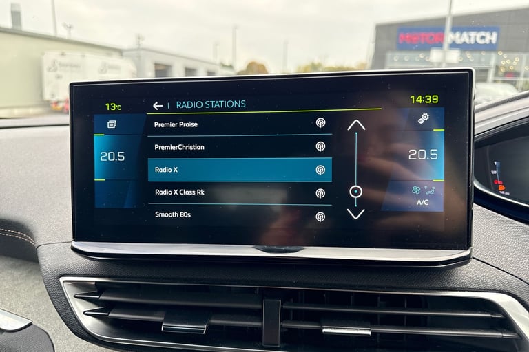 2022 Peugeot 3008 1.6 13.2kWh GT Premium e-EAT Euro 6 (s/s) 5dr SUV PETROL/ELECTRIC Automatic