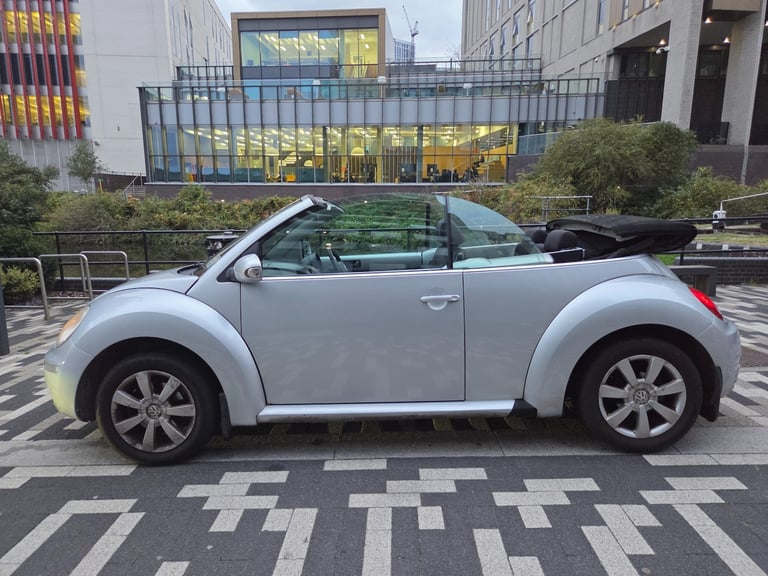 VOLKSWAGEN BEETLE CONVERTIBLE 1.6 PETROL MANUAL LUNA 2DR ULEZ COMPLIANT BARGAIN