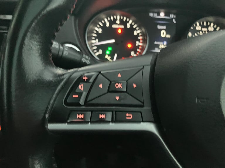 2018 Nissan Qashqai 1.2 DIG-T Tekna Euro 6 (s/s) 5dr HATCHBACK Petrol Manual