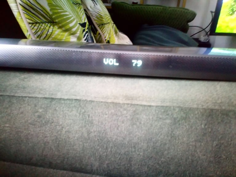 for sale lg   BLUETOOTH SOUND BAR for TV stainless steel finish £20