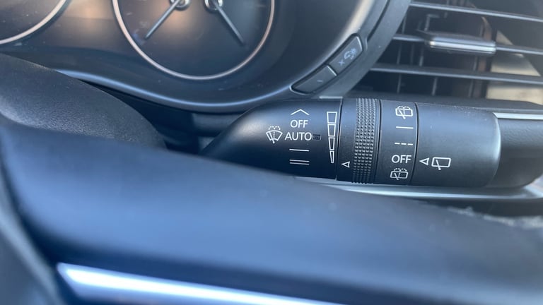 2022 Mazda Mazda3 2.0 e-Skyactiv G MHEV SE-L 5dr Petrol Hatchback Hatchback Petrol Manual