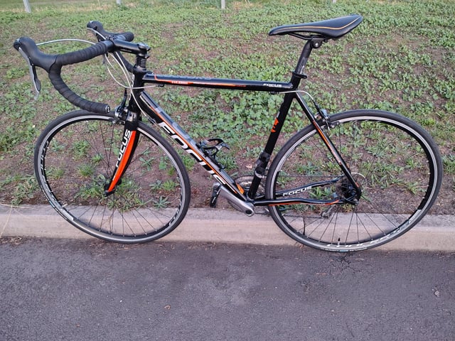 Focus Culebro Mens Road Bike Large 56cm Racing Bicycle in