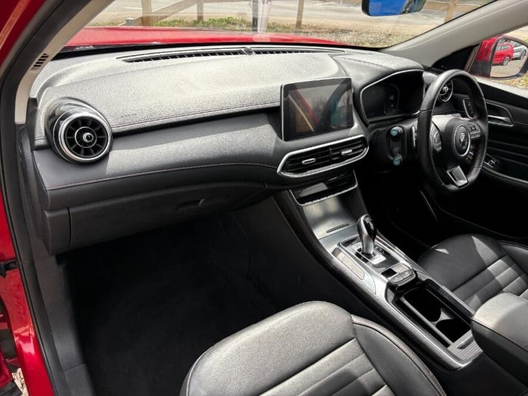 2023 MG MG HS 1.5 T-GDI Trophy SUV 5dr Petrol DCT Euro 6 (s/s) (162 ps) ESTATE Petrol Automatic