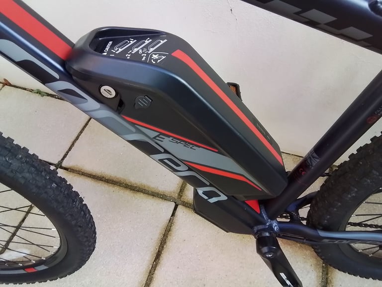 Carrera Vengeance electric bike 