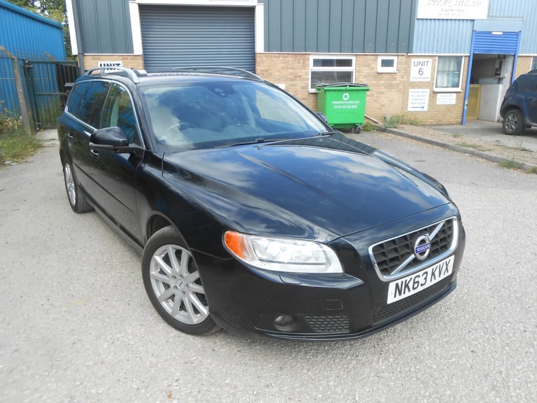 image for 2013 Volvo V70 D4 [163] SE Lux 5dr ESTATE Diesel Manual