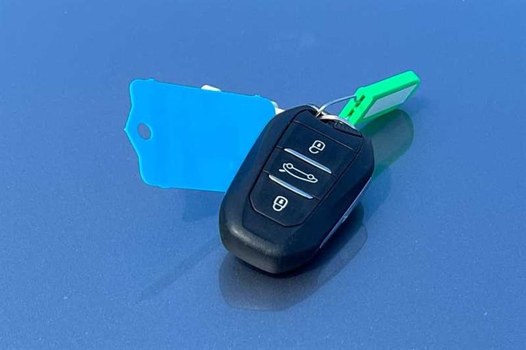 2023 Citroen C5 X 1.2 PureTech Shine Hatchback 5dr Petrol EAT8 Euro 6 (s/s) (130 ps) Hatchback Pe...
