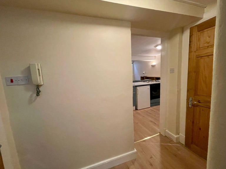 1 bedroom flat in Yeaman Place, Polwarth, Edinburgh, EH11 1BT
