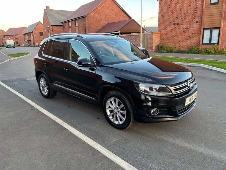 Volkswagen, TIGUAN, 2013 Automatic , 1968 (cc), 5 doors