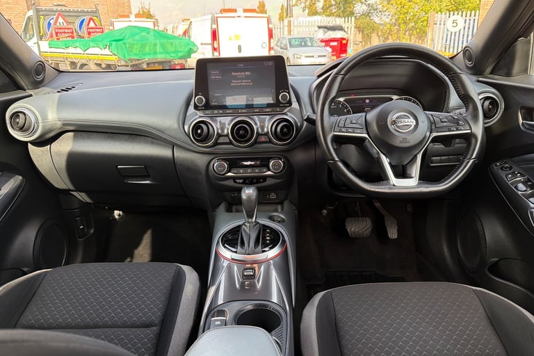 2020 Nissan Juke 1.0 DiG-T N-Connecta 5dr DCT Hatchback Petrol Automatic