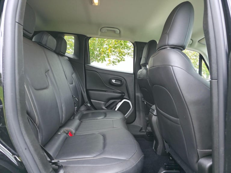 2017 Jeep Renegade 1.4T MultiAirII Limited DDCT Euro 6 (s/s) 5dr ESTATE Petrol Automatic