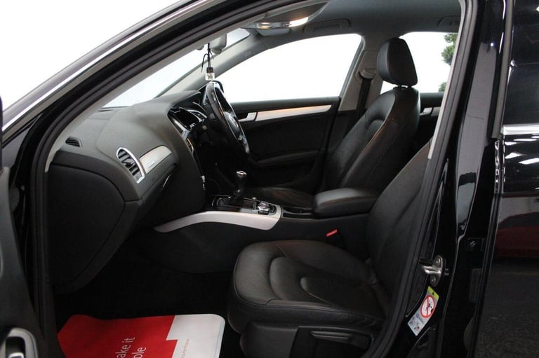 AUDI A4 2.0 TDI SE Technik quattro Euro 5 (s/s) 4dr 2013