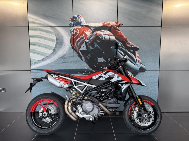  FOR SALE: 2025 Ducati Hypermotard 950 RVE – Brand New, Ready for Delivery