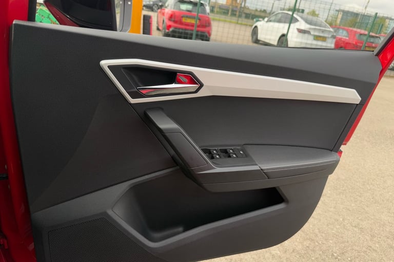 2020 SEAT Arona 1.0 TSI 110 Xcellence Lux [EZ] 5dr DSG HATCHBACK PETROL Automatic