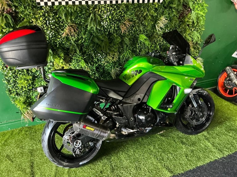 Kawasaki ZX1000sx free delivery 