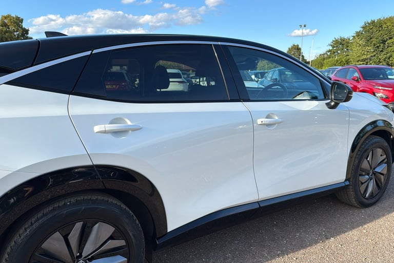  Nissan Ariya 63kwh Advance Suv 5dr Electric Auto 7.4kw Charger 217 Ps Electric