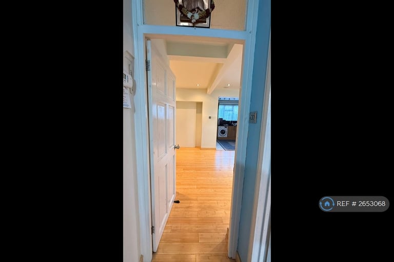 3 bedroom house in Longthornton Road, London, SW16 (3 bed) (#2653068)