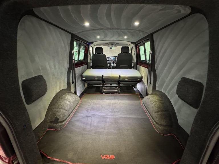 2022 72 VOLKSWAGEN TRANSPORTER 204PS DSG 4MOTION T32 SWB CUSTOM KOMBI ABT DIESEL