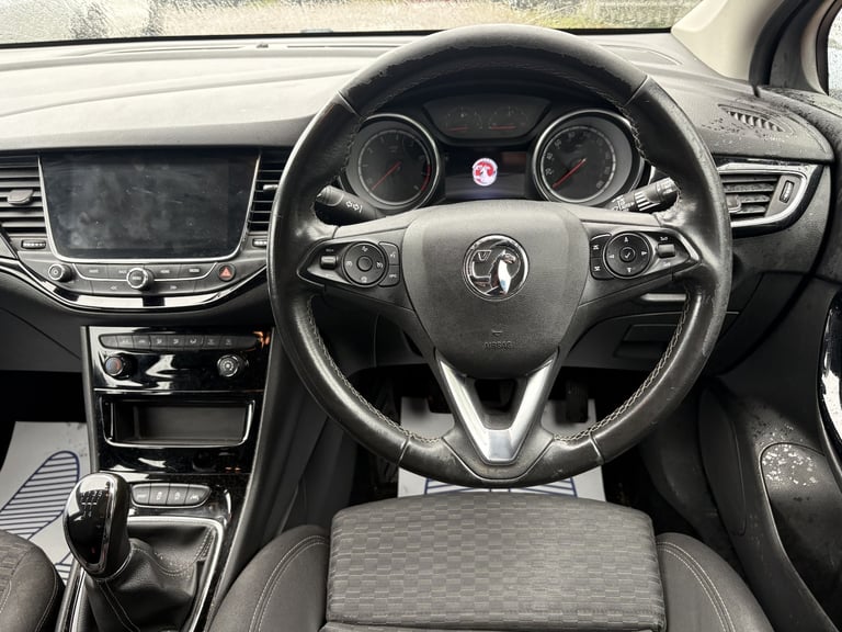 VAUXHALL ASTRA 1.0 i Turbo ecoTEC SRi Nav 2019