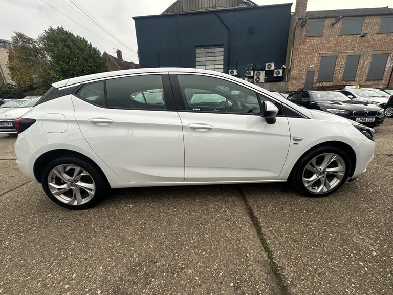 VAUXHALL ASTRA 1.6 CDTi ecoFLEX SRi Nav 2016