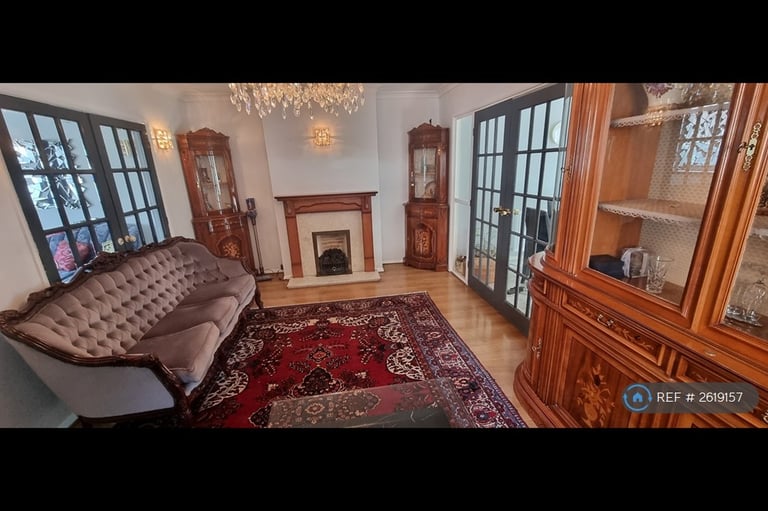 1 bedroom in Frogmore Gardens, Hayes, UB4 (#2619157)