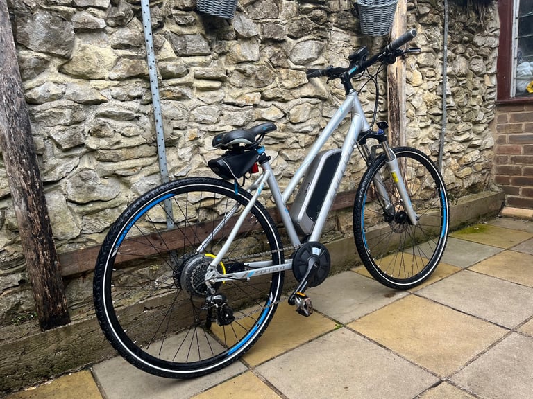 Womens Electric Mountain Bike Carrera Hybrid Electric Bike Carrera