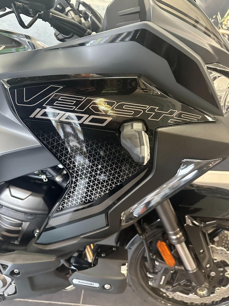 2025 Kawasaki Versys 1000 1000 SE Euro 5