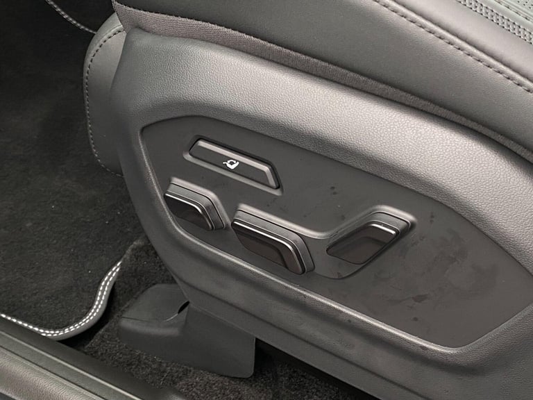  Hyundai Santa Fe 1.6 h T-GDi Calligraphy Auto 4WD Euro 6 (s/s) 5dr (6Seat) Petrol/Electric Hybri...
