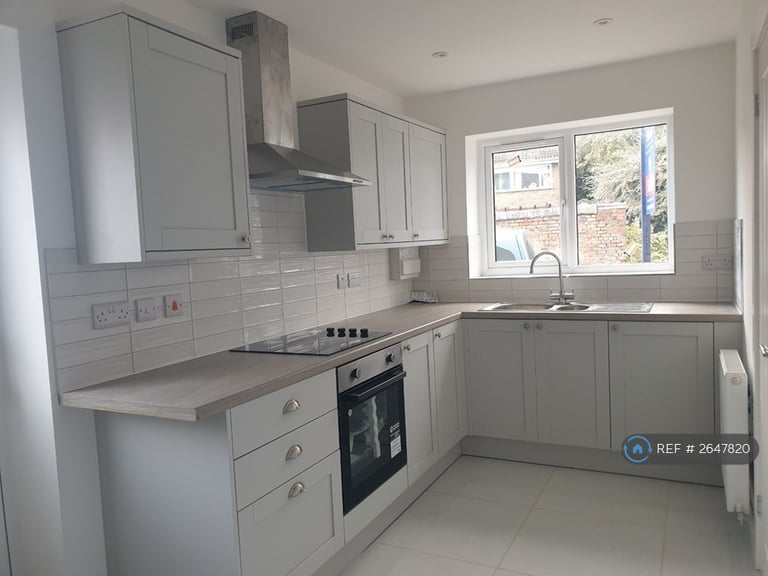2 bedroom house in Millers Lane, Platt Bridge, Wigan, WN2 (2 bed) (#2647820)