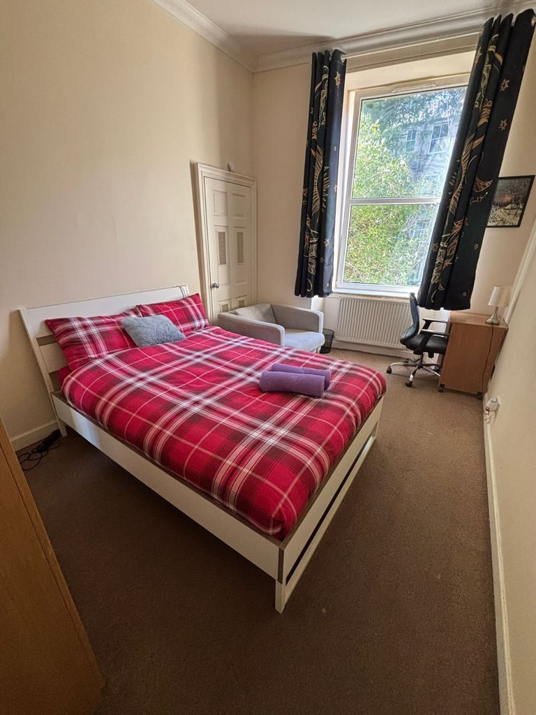 2 double bedrooms to rent 