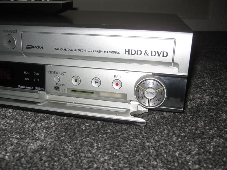 PANASONIC DMR-EX95V COPY TO VHS / DVD / HDD FREEVIEW RECORDER