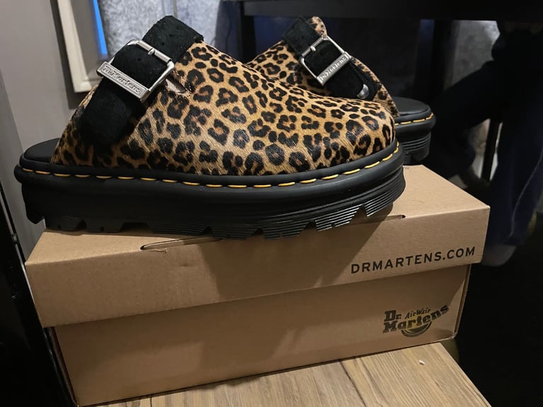 image for Dr marten Zebzag shoes 