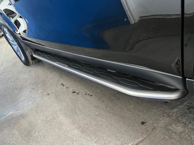 2017 Land Rover Discovery Sport 2.0 TD4 SE Tech SUV 5dr Diesel Auto 4WD Euro 6 (s/s) (180 ps) EST...