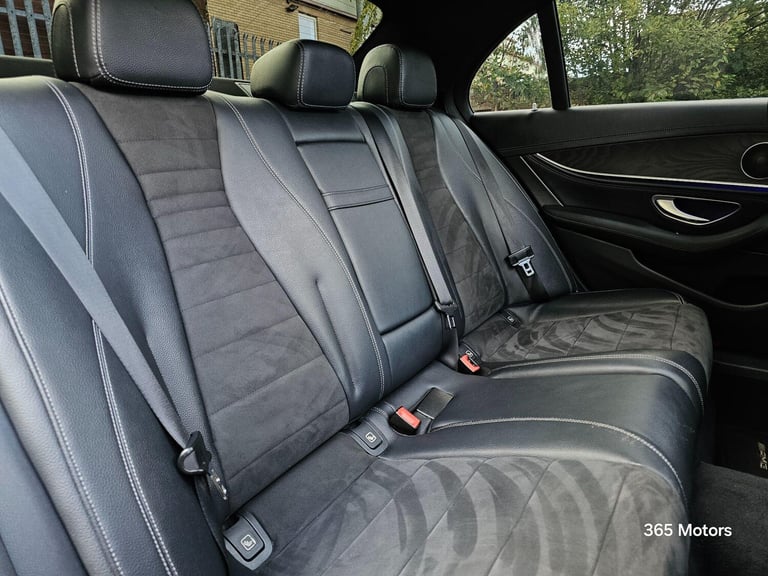  Mercedes-Benz E Class 2.0 E220d AMG Line (Premium) G-Tronic+ Euro 6 (s/s) 4dr Diesel Automatic