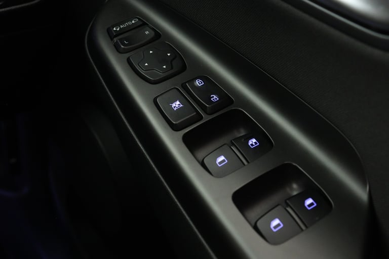 2022 Hyundai KONA 1.6 GDi Hybrid Premium 5dr DCT Hatchback Hybrid Automatic