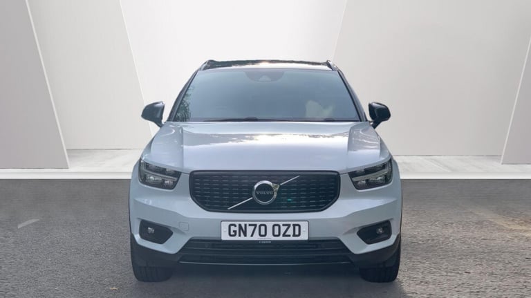 2020 Volvo XC40 R-Design, T3 automatic Estate Petrol Automatic