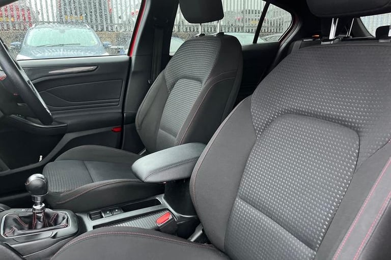 2020 Ford Focus 1.0 EcoBoost 125 ST-Line Nav 5dr - 2 KEYS, DRIVE MODE SELECTOR, CRUISE CONT Hatch...