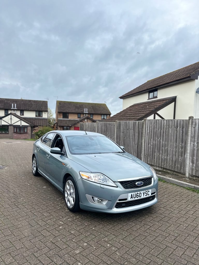 Ford, MONDEO, Hatchback, 2010, Manual, 2179 (cc), 5 doors