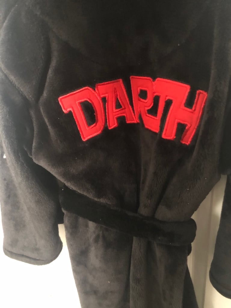 Childrens Star Wars bathrobe Age 7-8