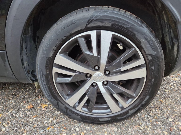 2018 Peugeot 3008 1.2 PureTech Allure Euro 6 (s/s) 5dr Petrol