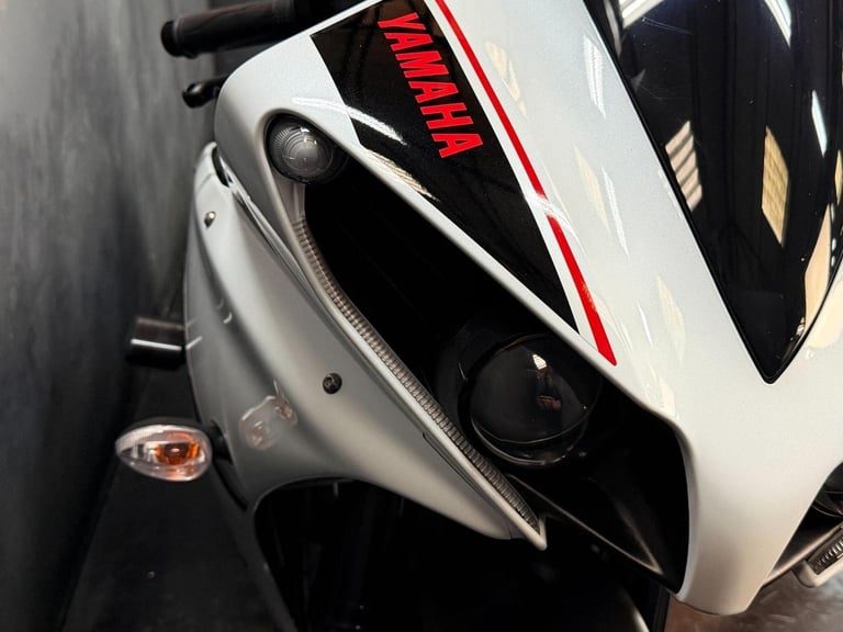 2014 Yamaha R1 1000